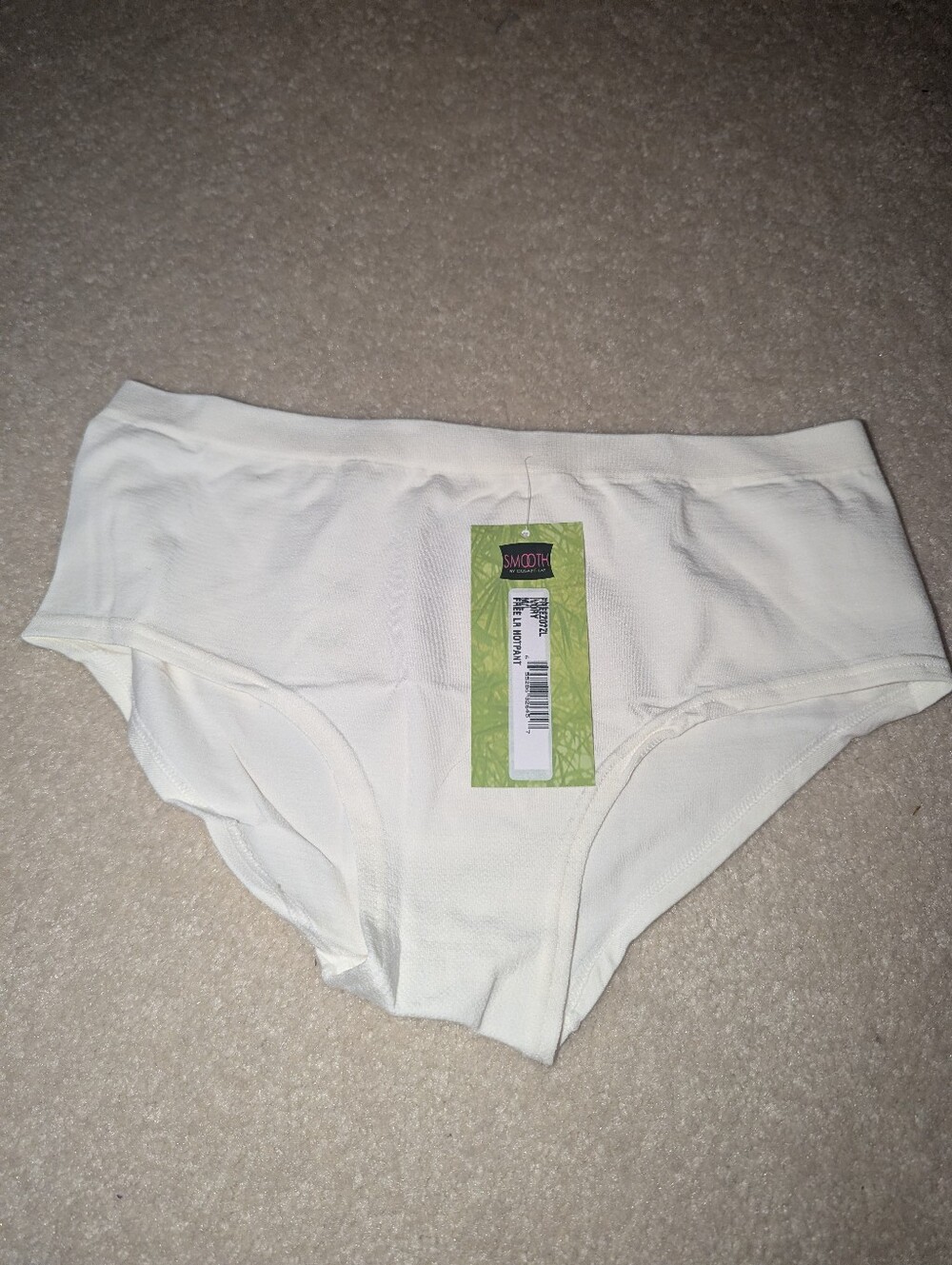 Nwt Smooth By Cosabella 1 Pair Of Underwear Ivory Sz M/L.